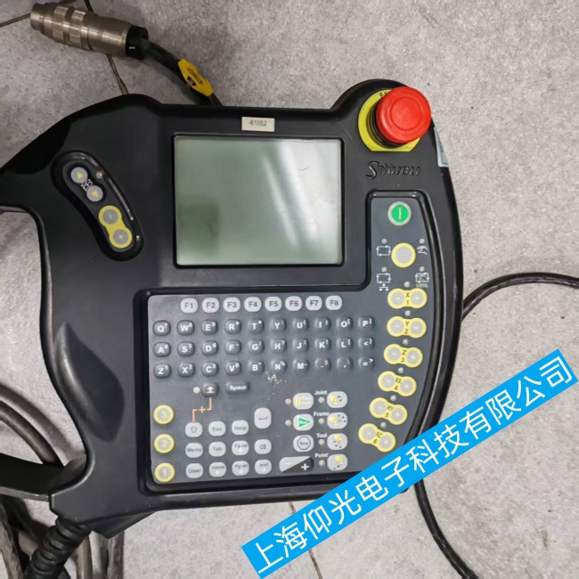 ʷ�ձȠ��C����ʾ����SP1 D21142602�M����ϵ�y����̎����ʽ